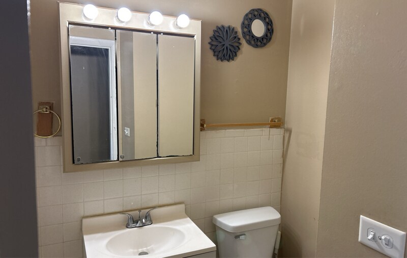 Foto del edificio - 3913 W 124th Pl