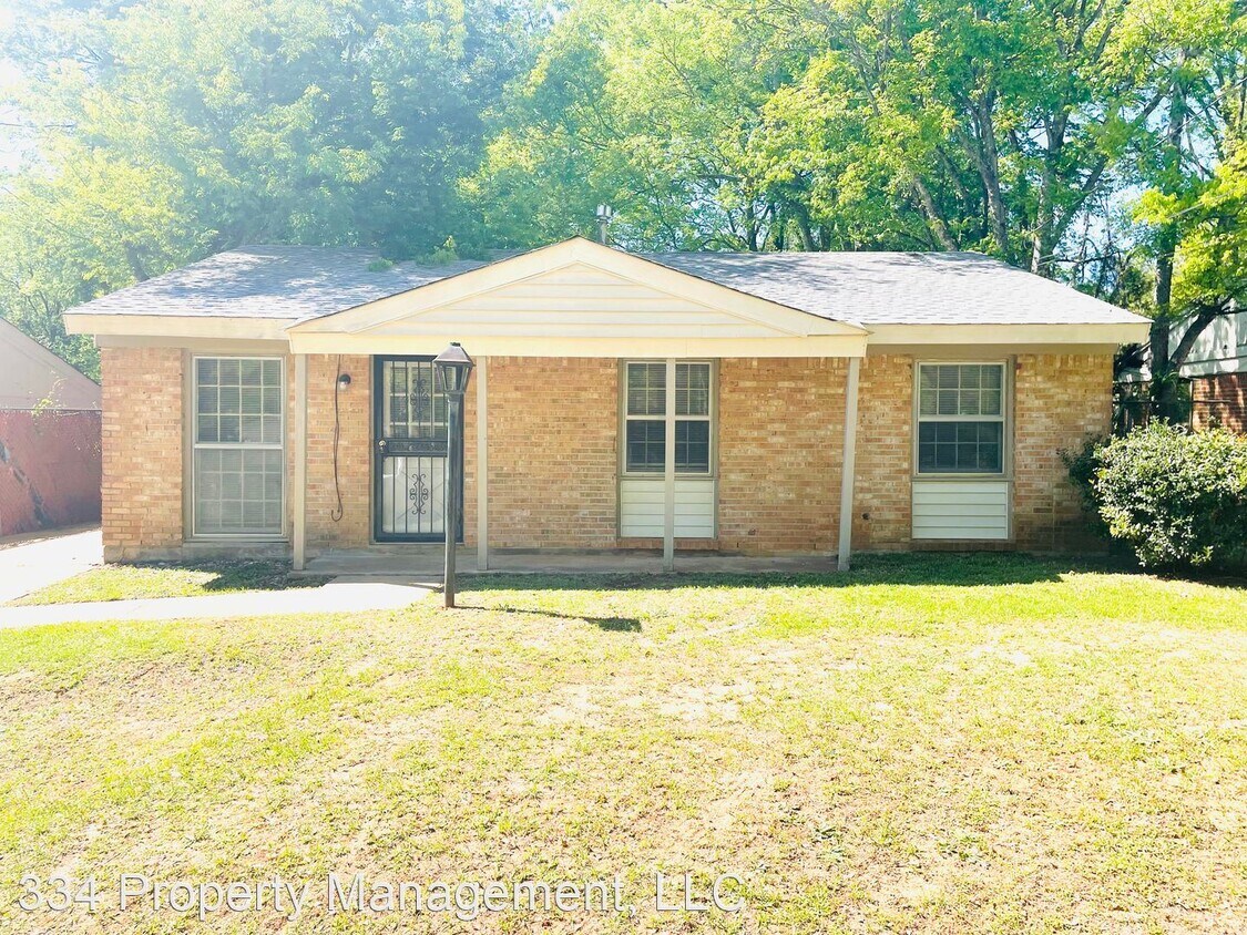 3 br, 1 bath House 3031 La Rhoda St House Rental in Montgomery, AL