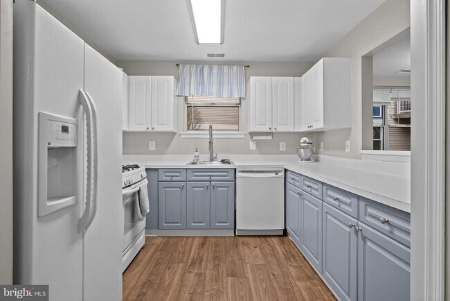 Foto del edificio - 20582 Snowshoe Square
