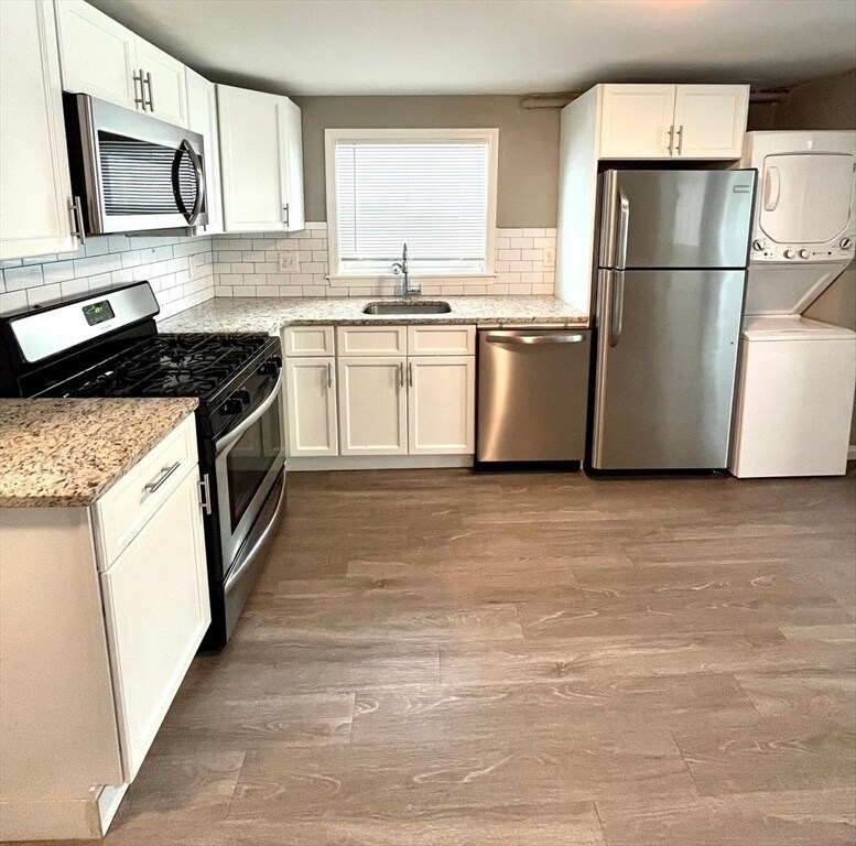 Foto principal - 187 Maverick St