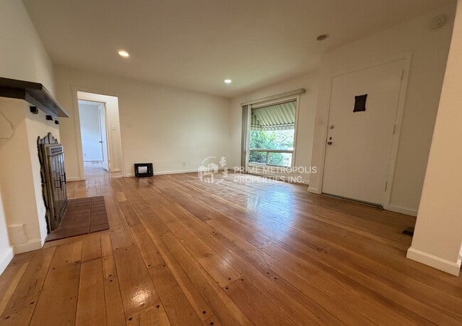 Foto del edificio - 999 31st St