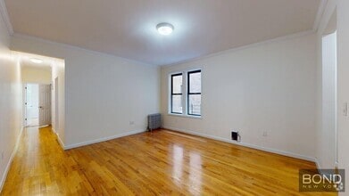 Building Photo - 620 W 171st St