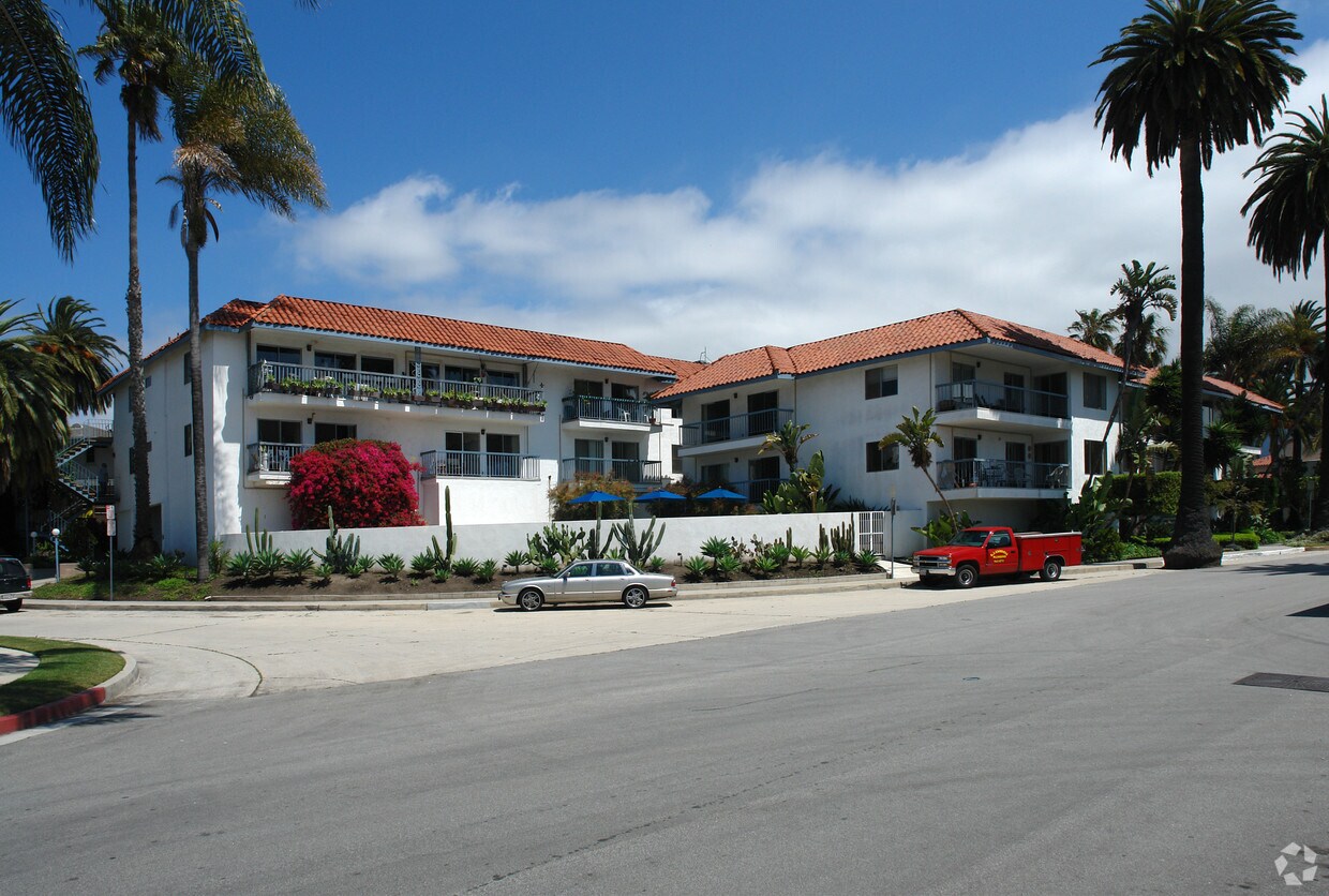 Foto principal - Burrton Circle