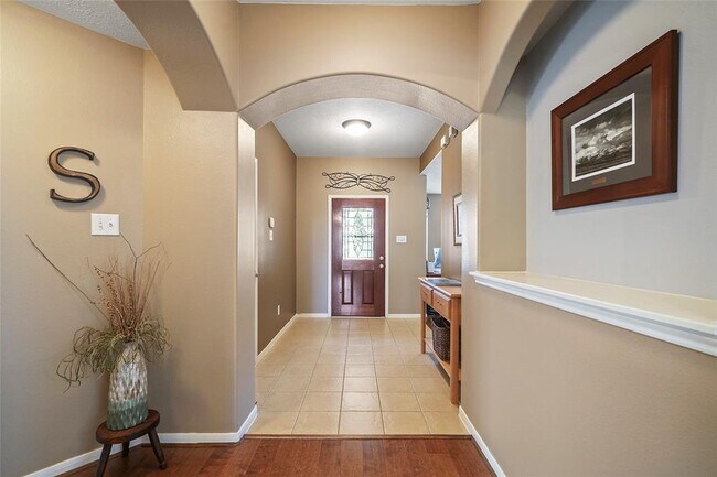 Building Photo - 5412 Summer Spring Ln