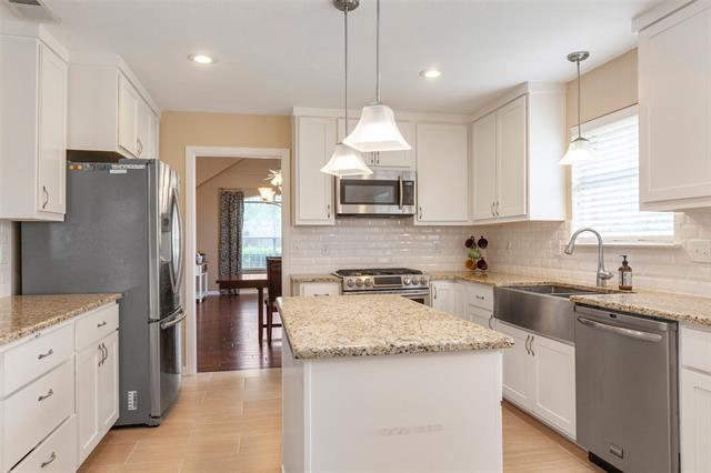 Building Photo - 5415 Wellington Dr