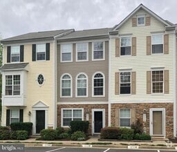 Building Photo - 12240 Maidstone Ct