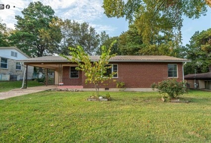 Building Photo - 806 Woodlawn Ave