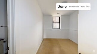 Building Photo - Private bedroom in 4 bed/3.5 bath Home