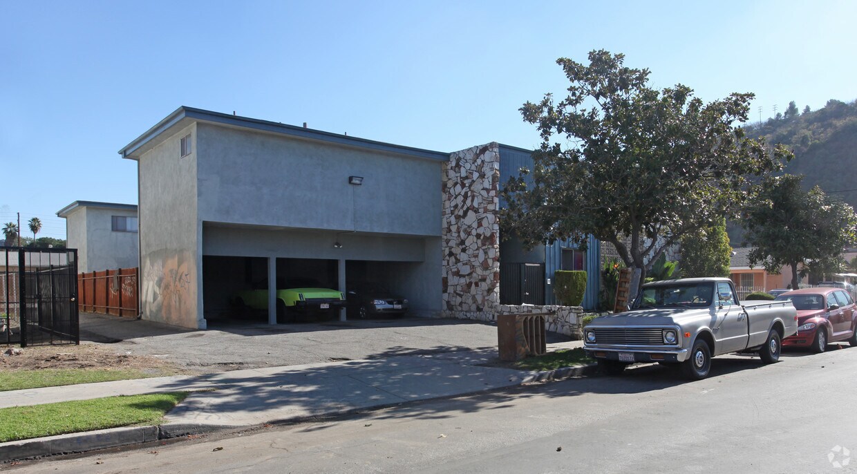 Foto principal - 255 S Avenue 55