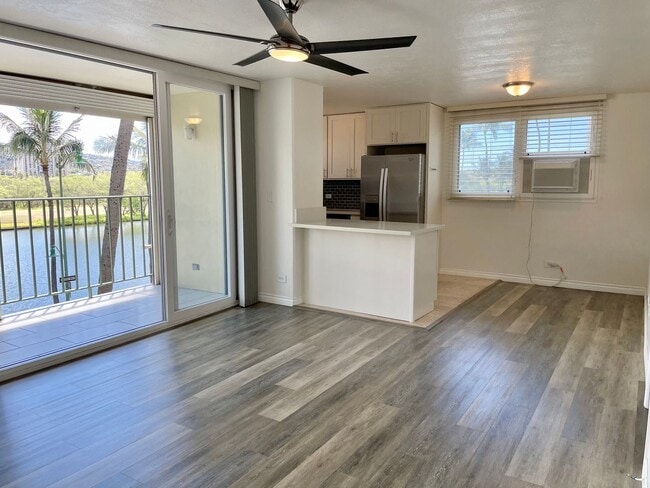 Newly Renovated 2-Bedroom Condo with Ala W... - Newly Renovated 2-Bedroom Condo with Ala W...