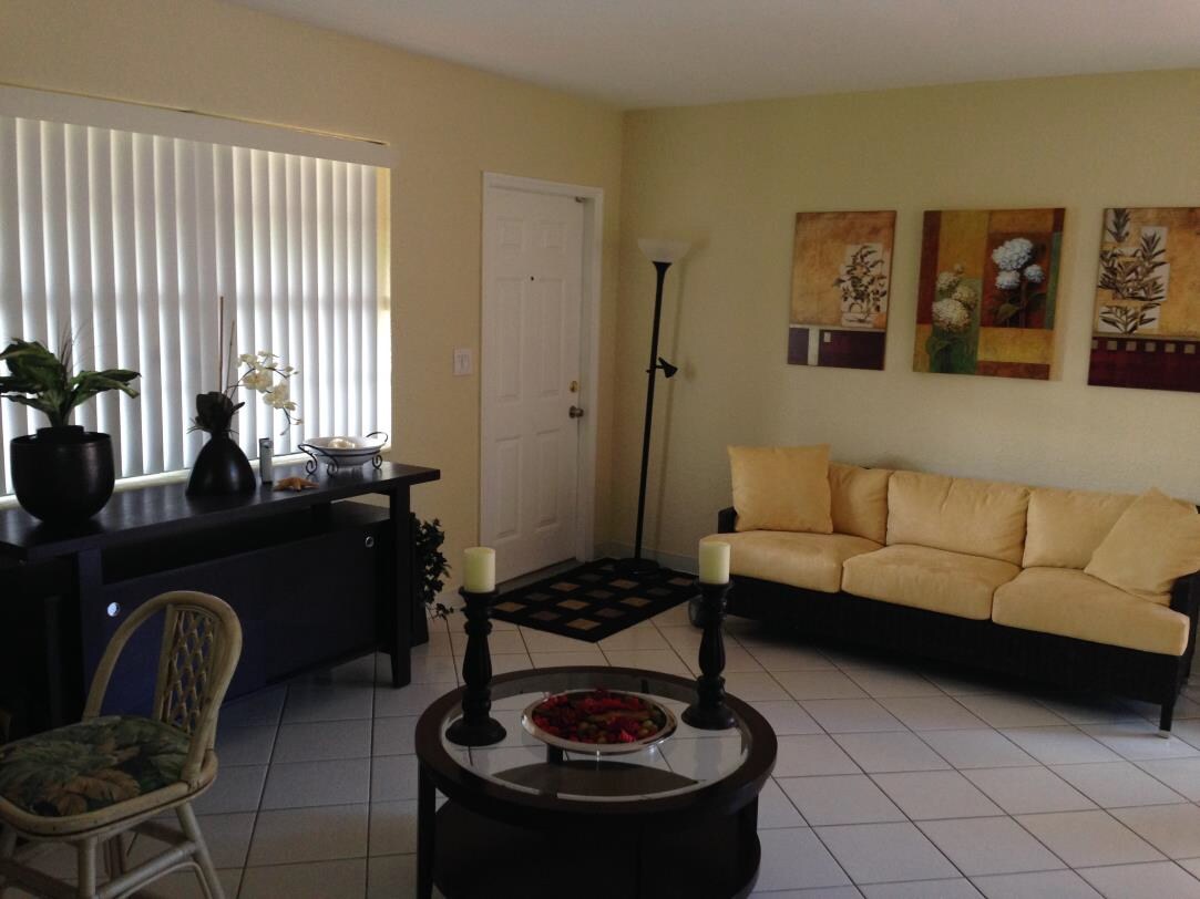 Foto del edificio - 1344 NW 1st Ave