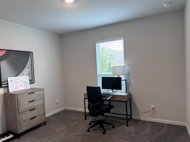 Foto del edificio - 22114 Palo Dura Ln