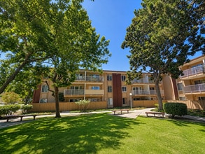 Building Photo - 38500 Paseo Padre Pkwy