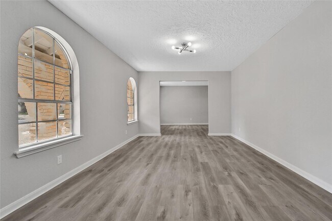 Foto del edificio - 13426 Balcrest Dr