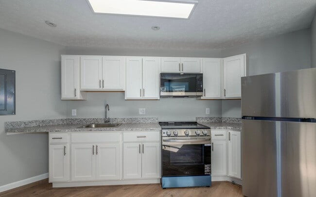 Interior Photo - University Commons