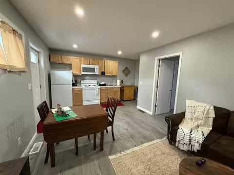 438 N Park Ave Warren, OH 44481 – photo 4