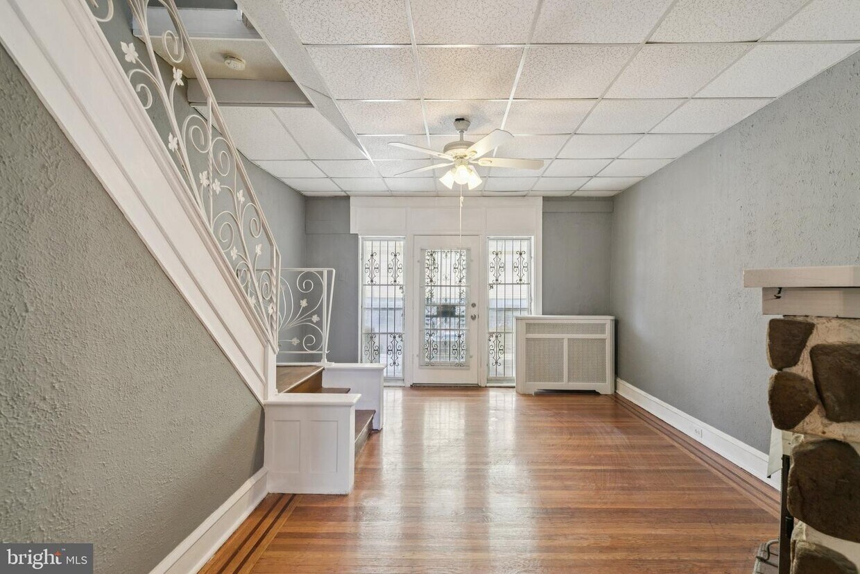 Photo - 6257 N 18th St -
