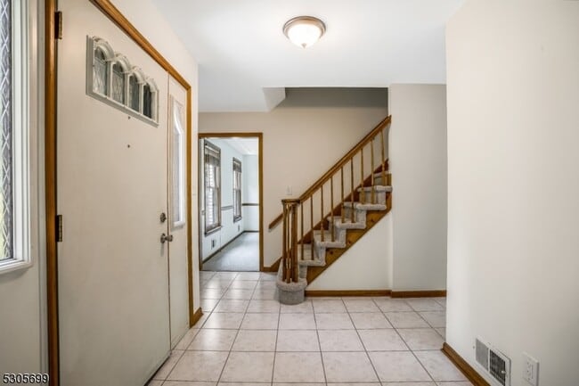 Foto del edificio - 34 Willow Brook Ln