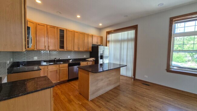 Foto del edificio - 1801 W Thomas St