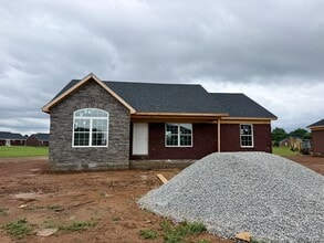 Building Photo - 113 Flagstaff Dr
