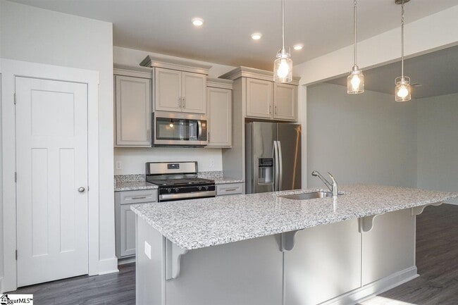 Building Photo - 9 Meteora Way