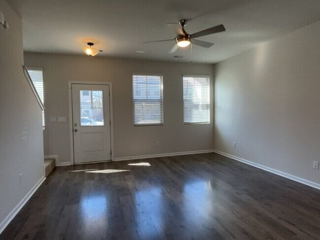 Foto del edificio - 1012 Berry Patch Cir