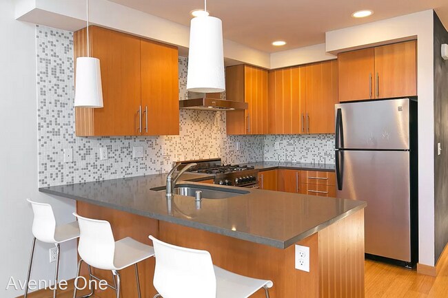 Building Photo - 2 br, 2.5 bath House - 1603 NW 65th Street