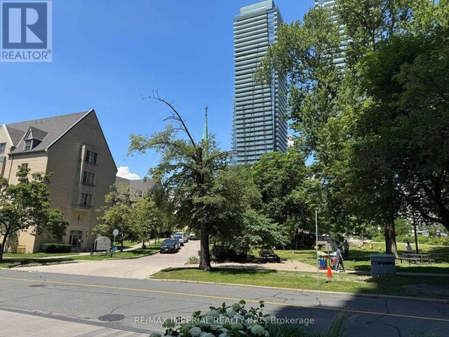 Building Photo - 57 St Joseph St