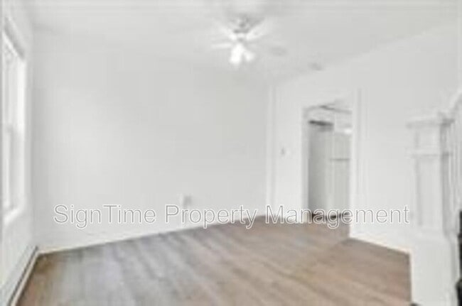 Building Photo - 185-199 Berkson Avenue - 193