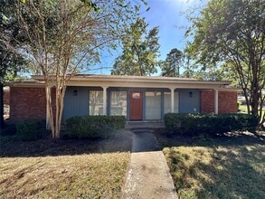 Building Photo - 22 Champions Colony W