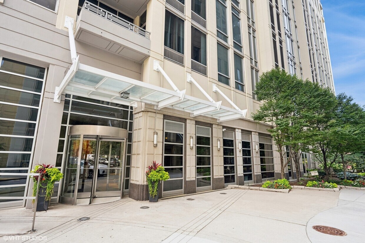 Foto principal - 700 N Larrabee St