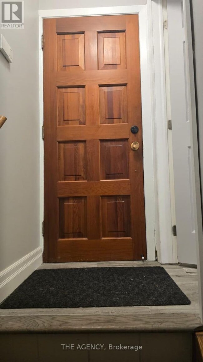 Photo du bâtiment - 74 Portico Dr