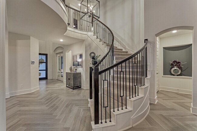 Foto del edificio - 407 Tulip Tree Ct