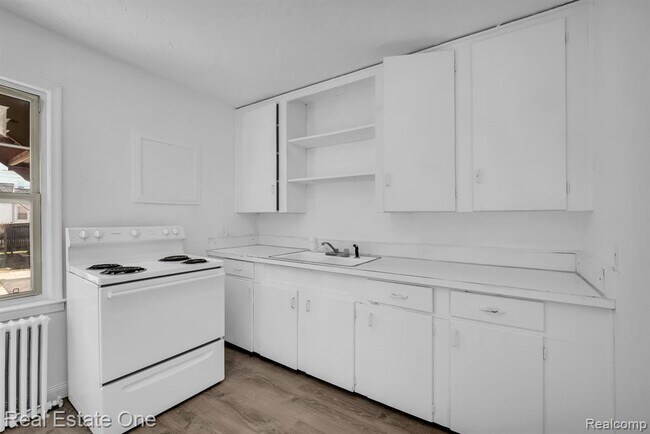 Foto del edificio - 50 Virginia Dr