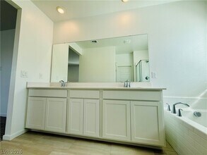 Building Photo - 8341 Caldera Hls Ave