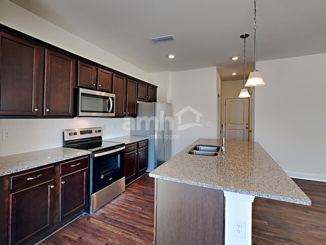 Building Photo - 829 Headland Wy