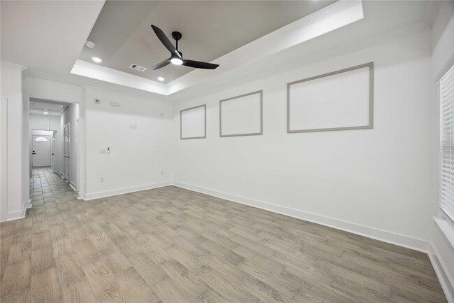 Foto del edificio - 7832 Booker St