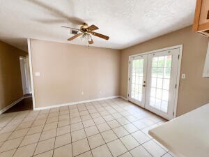 Foto del edificio - 123 Sunnywood Dr