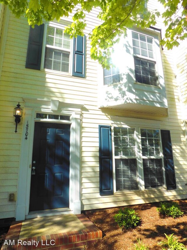Primary Photo - 15704 Kensington Palace Ln