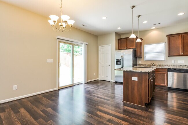 Foto del edificio - 1417 Ujamaa Dr