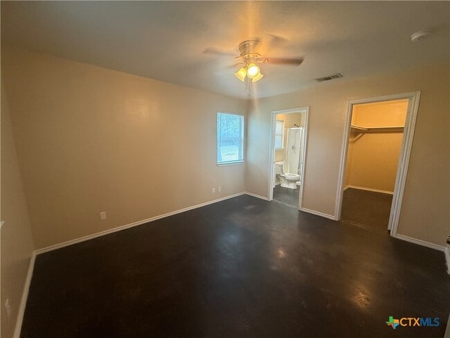 Building Photo - 41340 FM3159