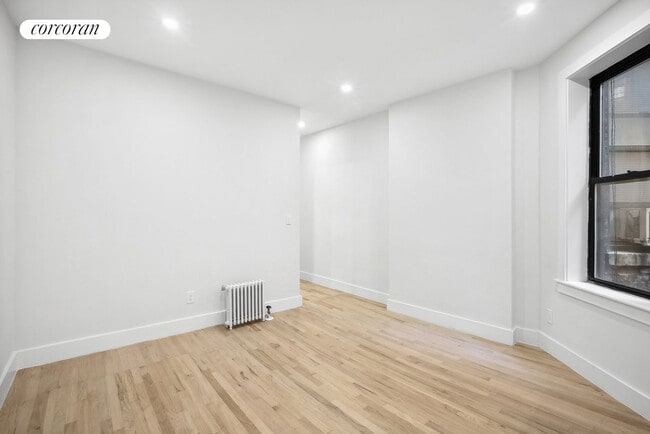 Foto del edificio - 206 W 96th St