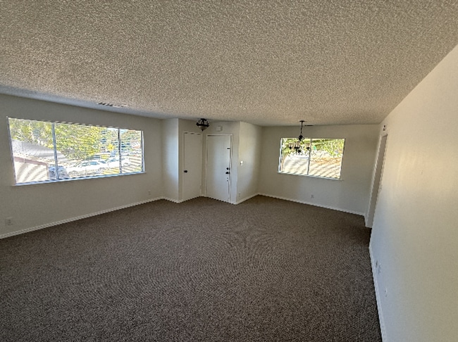 Building Photo - 4370 Lobos Ave