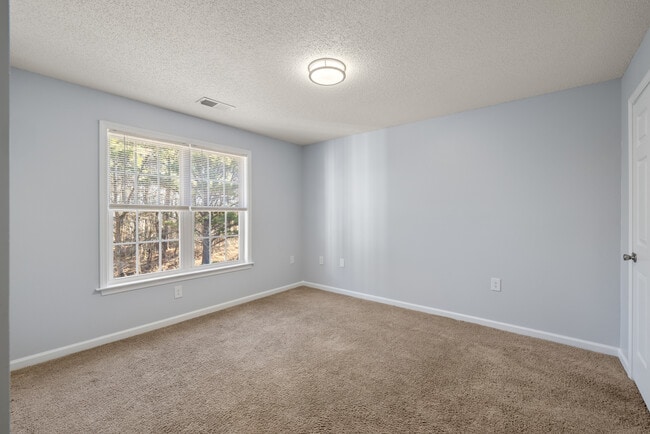 Building Photo - Washington Square Apartments