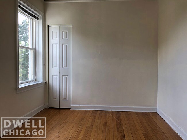 Foto del edificio - 2305 W Winona St