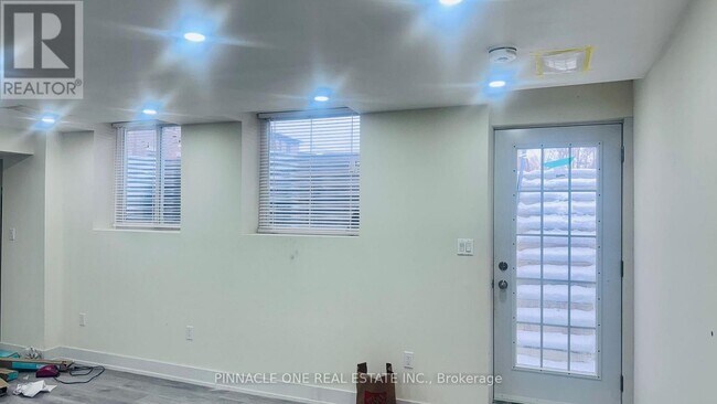 Photo du bâtiment - 357 Mactier Dr