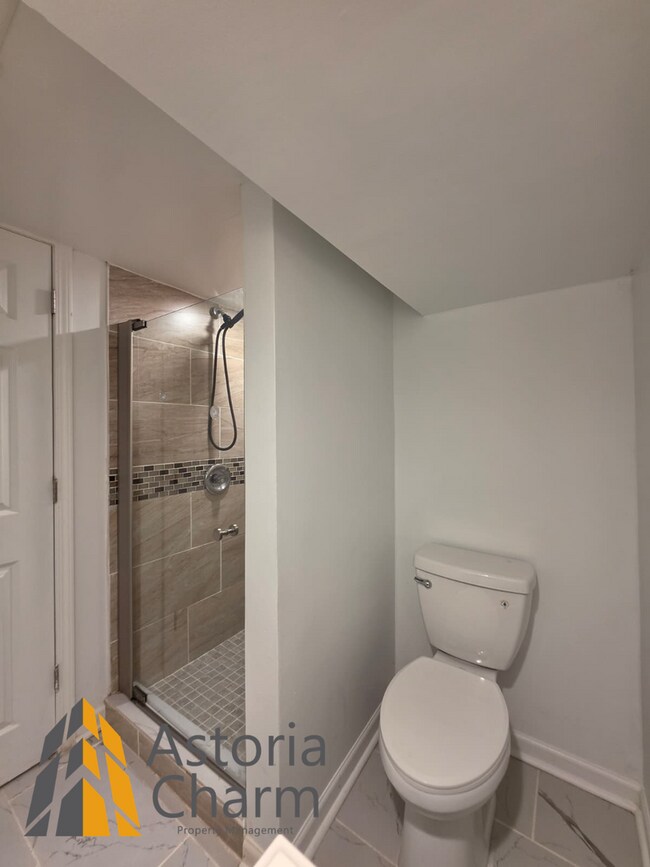 Foto del edificio - 519 E 28th St