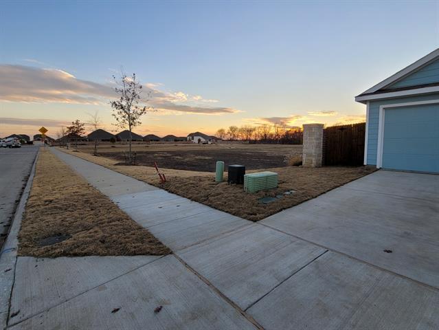 Foto del edificio - 7513 Bluebell Ln