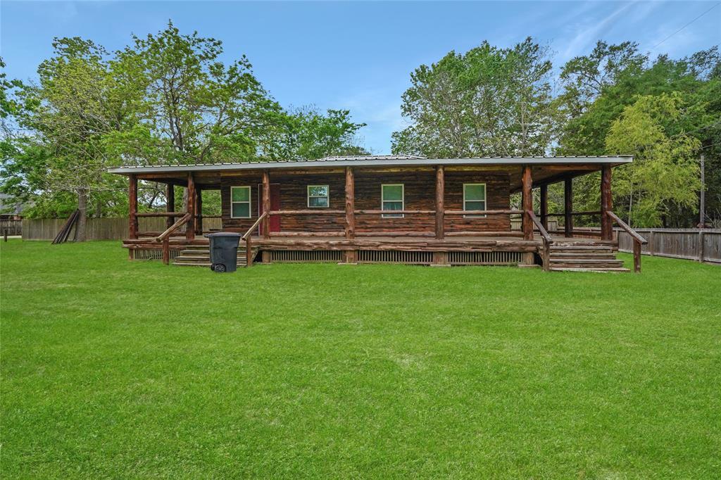 Primary Photo - 310 Camp Lillie Rd