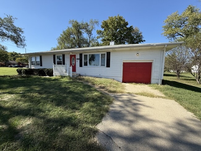 Foto del edificio - 6009 Old Collinsville Rd